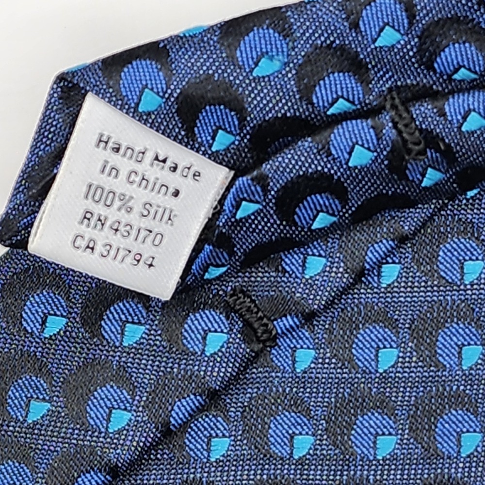 GEOFFREY BEENE Men's Slim Geometric Silk Tie Blue NWT Formal Preppy - Picture 4 of 6